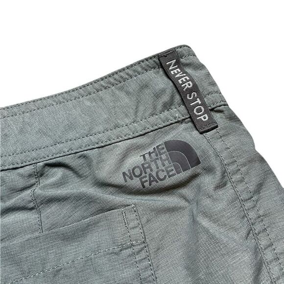 THE NORTH FACE Horizon 2.0 Roll Up Shorts Sage Gray Size 8 - Picture 5 of 6